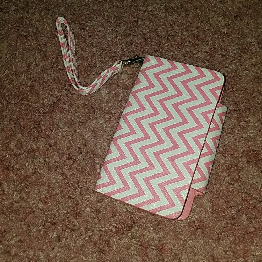 Pink chevron flip case